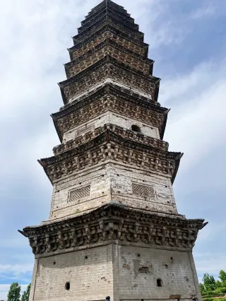 双城塔